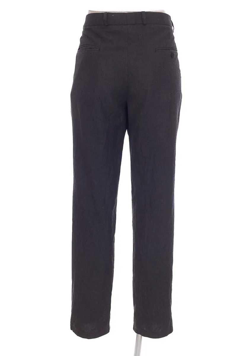 Pantalón color Gris - Closeando