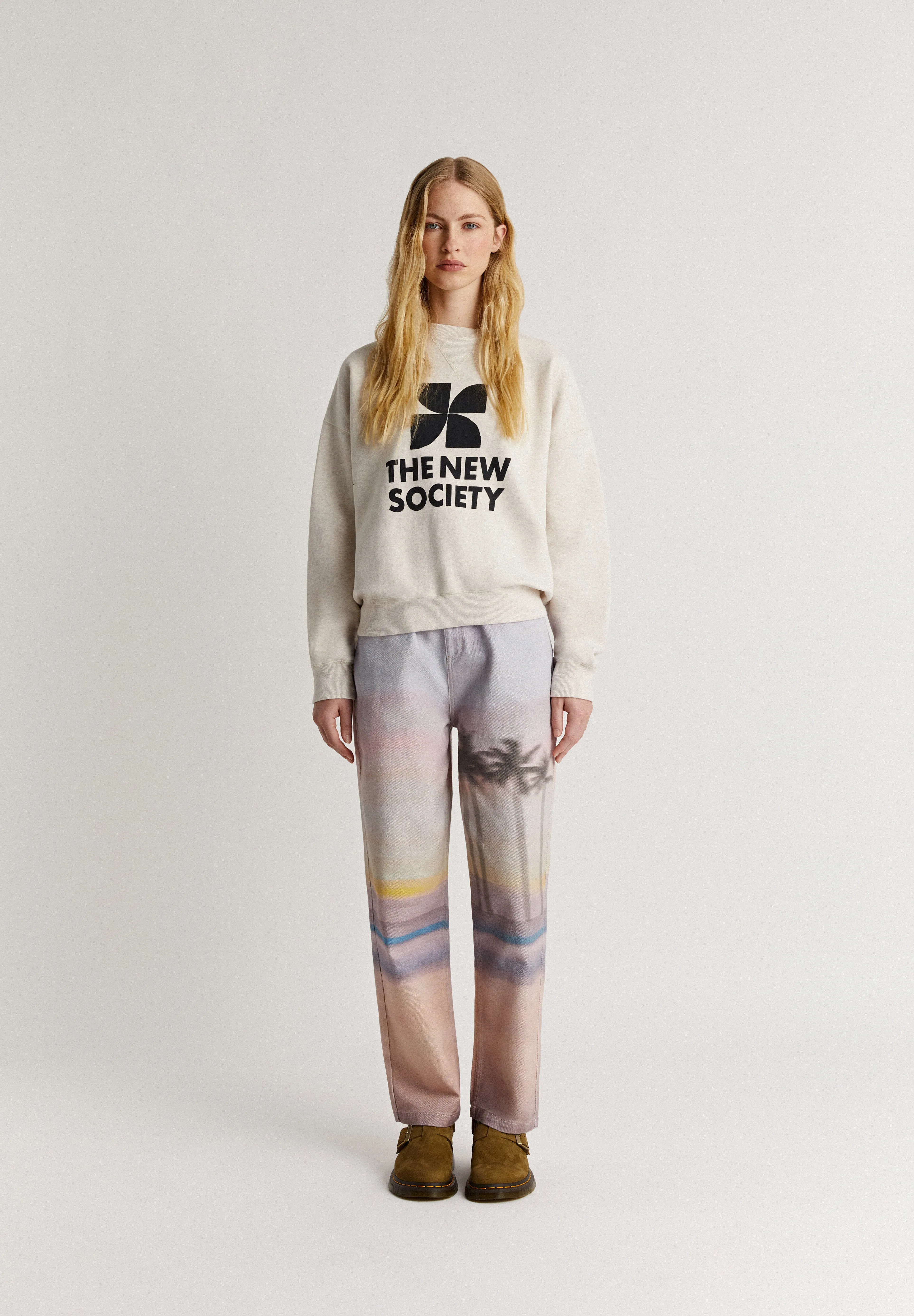 THE NEW SOCIETY | SUDADERA ONTARIO